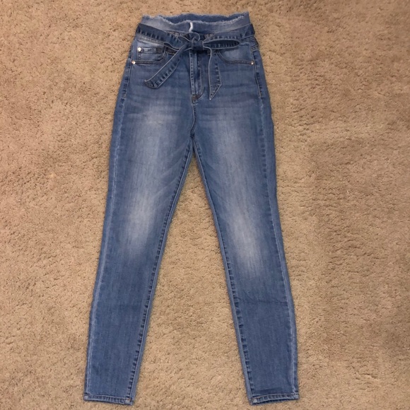 High Waist Guess Skinny Jeans Paper Bag 